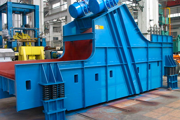 往復(fù)式給煤機(jī)的這些特點(diǎn)優(yōu)勢(shì)講解