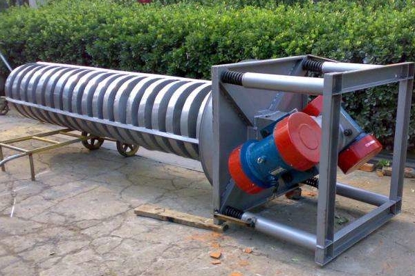 關(guān)于垂直振動(dòng)輸送機(jī)，了解了嗎